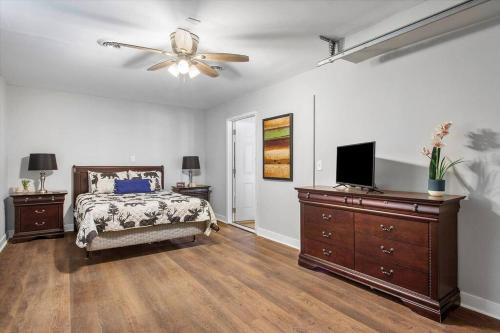 Modern Comforts, Classic Charm: Neighborhood Gem, Richmond (fotografie 9)