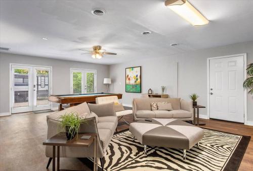 Modern Comforts, Classic Charm: Neighborhood Gem, Richmond (fotografie 4)