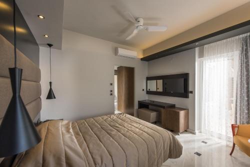 Lito Beach , ,
