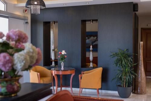 Lito Beach Hotel – Gerani, OK