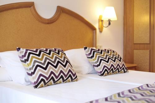 Grupotel Santa Eularia & Spa - Adults Only Grupotel Santa Eulària & Spa - Adults Only is perfectly located for both business and leisure guests in Ibiza. The property features a wide range of facilities to make your stay a pleasant experience