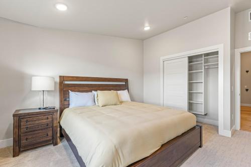 Minutes to Park City Minutes to Park City