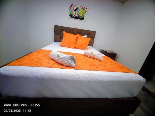 Double Room image 10