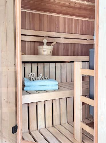 Szauna, Große Wohnung Wellness + Sauna + Netflix in Petershagen