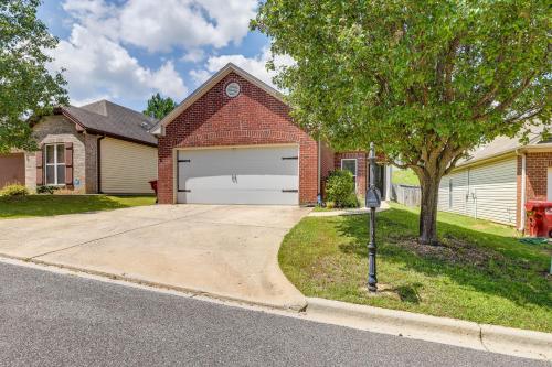 Birmingham Home with Yard - 15 Mi to Downtown!