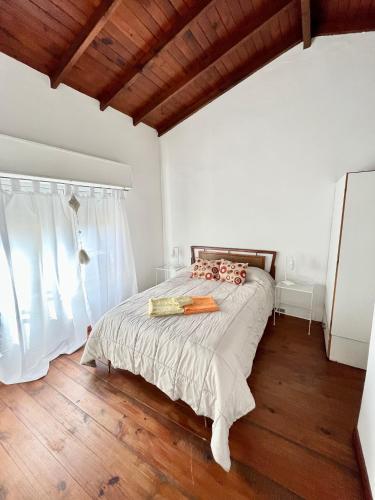 One-Bedroom Apartment image 8