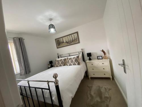 The Belfry 3 Bedrooms 2 Bathrooms Contractors & Family gîte à louer Irthlingborough