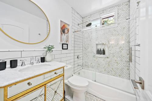 Universal Studios Villa with Pool & Guesthouse, Los Angeles (zdjęcie 10)