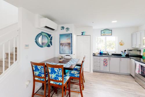 Ocean Isles #119 in Marathon, USA