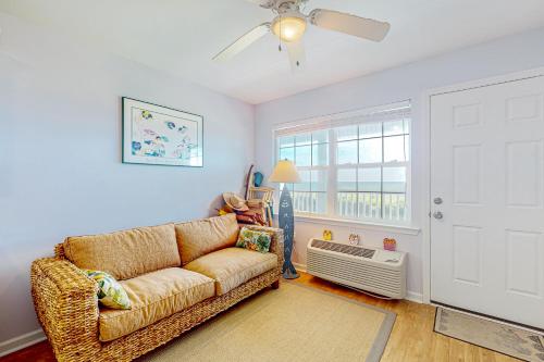 Ocean Sands 235