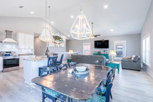 Ellie Fish in Fort Morgan