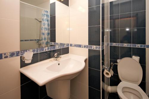 Double or Twin Room room in Hotel Lira