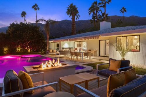 The Monroe Hideaway Permit# 467 in Palm Springs, USA