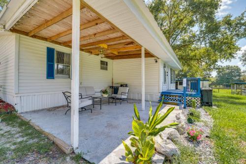 Pet-Friendly Ocala Vacation Rental with Patio!