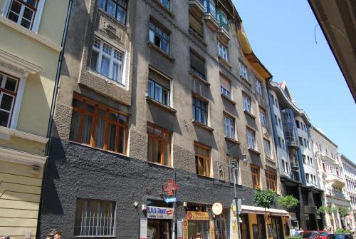 King Residences - image 2