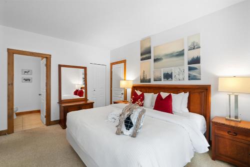 Les Falaises Tremblant - Ski Inout Condo W2bdrs photo 2