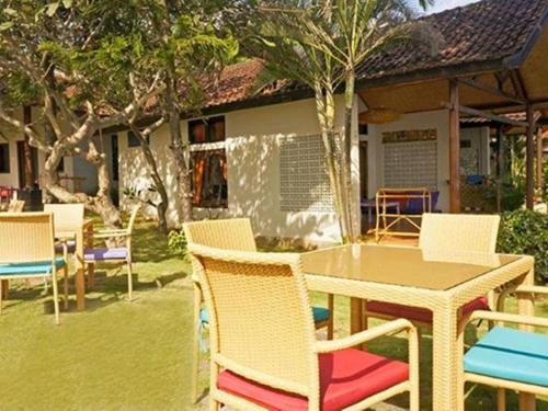 餐廳, 迪達薩休閒海灘度假酒店 (Relax Beach Resort Candidasa) in 坎迪達薩