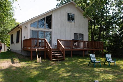 Lakeview & Wildlife in Au Gres, USA