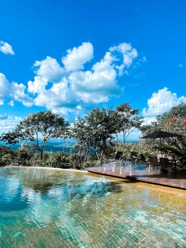 Casa Rosa - Terra Dourada, Paraíso na Natureza, piscina natural, Wi-Fi