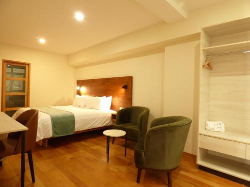 487512104 Muña Hotel Andahuaylas