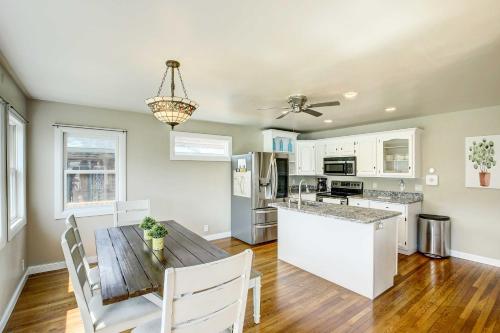 NEW! Lake Winnebago Waterfront Retreat thumb 4