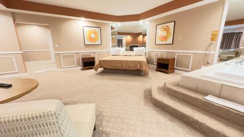 Inn of the Dove Romantic Luxury Suites with Jacuzzi & Fireplace at Harrisburg-Hershey, PA