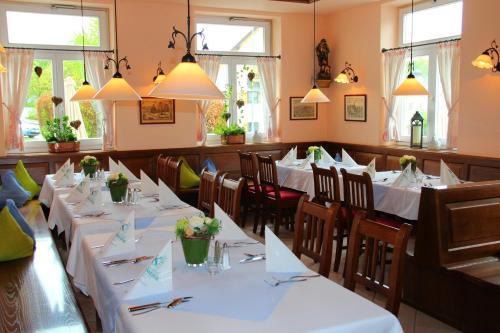 Étterem, Hotel-Gasthof-Kohlmeier in Kranzberg