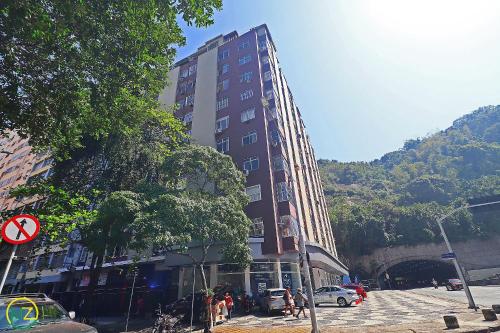 Studio with small balcony in Copacabana - image 5