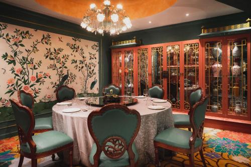 Restoran, Lan Kwai Fong Hotel @ Kau U Fong in Hong Kong keskus