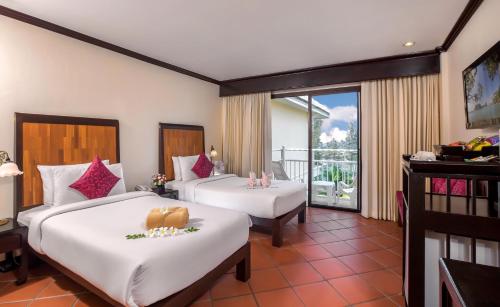 room detail thumbnail 1