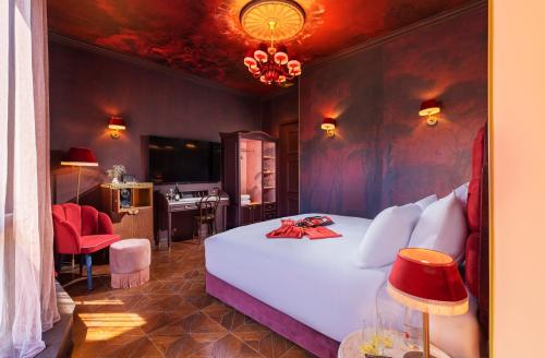 room detail thumbnail 0