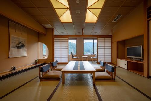 美作三湯 湯郷温泉 季譜の里和室（露天風呂あり）