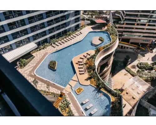 2 Bed 2 Bath condo in Air Residences, Manille