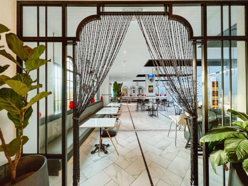 ห้องอาหาร, โรงแรมราตรี เมืองเก่าภูเก็ต (Ratri Hotel Phuket Old Town) in ตัวเมืองภูเก็ต