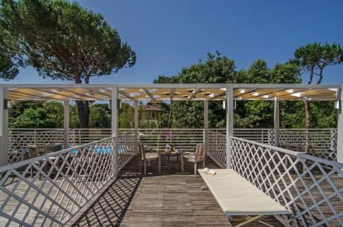 Double or Twin Room with Terrace