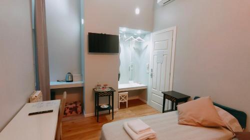 AmoRoma Suite - image 12