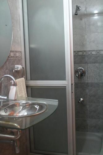Double Room with Private Bathroom image 5