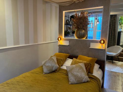 The smallest hotel in Amsterdam, Amsterdam (photo 6)