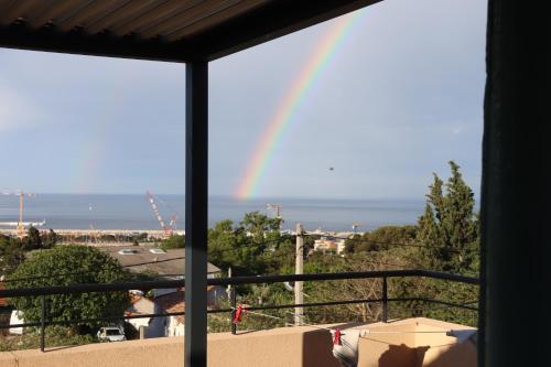 Estaque Cozy nest with a magical view of the sea - Location saisonnière - Marseille