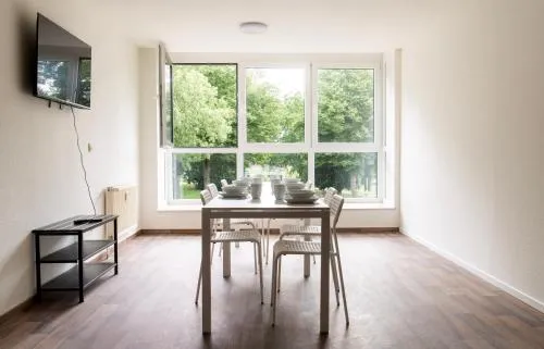 Stay & Work - 6 single beds - central in Emmerich, Deutschland