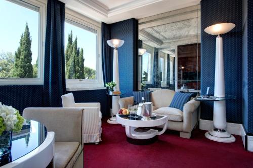 Hotel Lord Byron - Small Luxury Hotels of the World - image 3