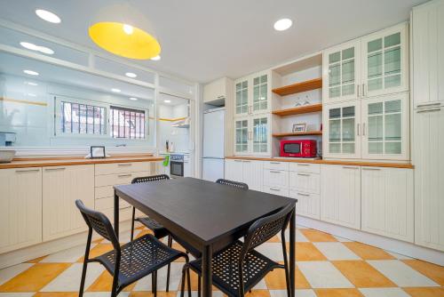 L Casa Cafe Madrid El plantio Calle segundo anca 11 madrid 28023 in ماجاداهوندا