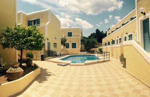  Esperides Maisonettes, Pension in Agia Marina