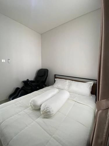 2 bedrooms, 3 beds