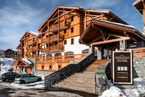 Lagrange Vacances Les Chalets dEmeraude The 4-star Lagrange Prestige Les Chalets dEmeraude offers comfort and convenience whether youre on business or holiday in Les Saisies. Both business travelers and tourists can enjoy the hotels faci