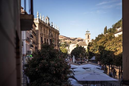 Alhambra-view apartment Plaza Nueva - image 5