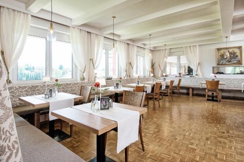 Hotel-Pension Melcher - image 6