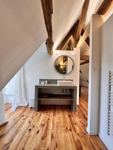 Fürdőszoba, La Vieille Bouverie in Saint-Georges-sur-Loire