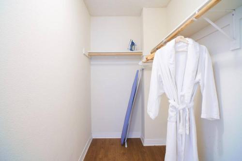 Smoky Quartz -Marina View Spacious 3BR near Yacht Club, Los Angeles (fotografie 4)