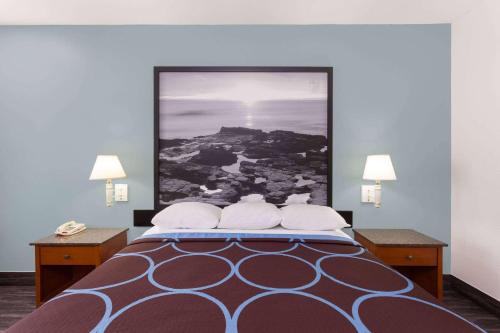 Super 8 by Wyndham El Cajon San Diego in El Cajon, USA